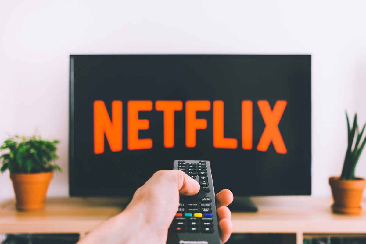 Netflix to put fees on account sharing with non-household members. Photo courtesy of freestocks/unsplash.| SAGISAG PH